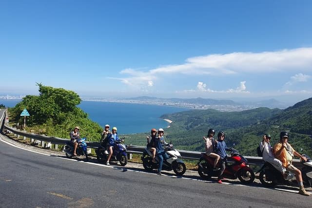 Hoi An or Danang to Hue via Hai Van Pass Tour