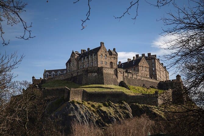 Best Royal Mile Walking Tours & Edinburgh Old Town Tours