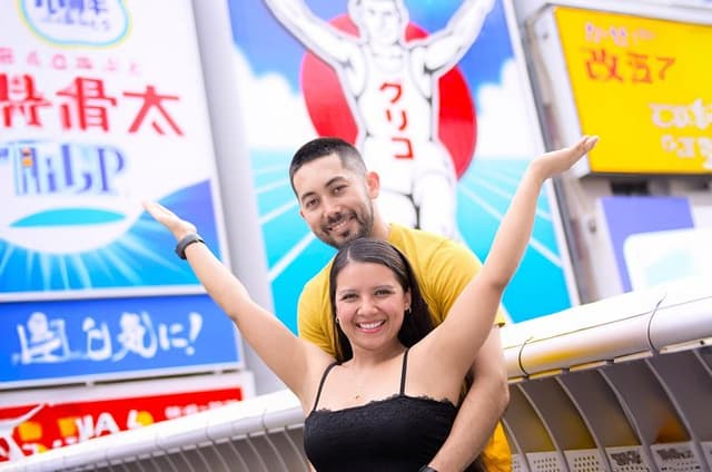 Osaka: Photo shoots at Dotonbori,Shinsaibashi,USJ-100 data