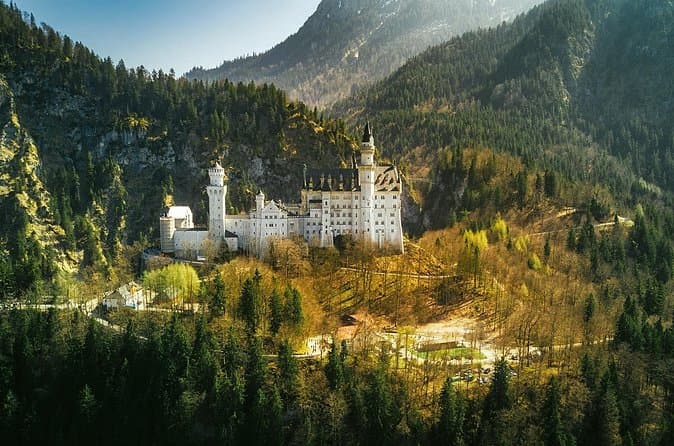 Best Neuschwanstein Castle Tours from Füssen