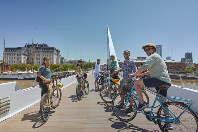 Small-Group South BA Bike Tour: San Telmo, La Boca & Pto Madero