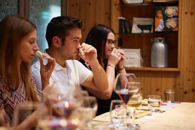 Prosecco Hills Wine and Cheese Gourmet Discovery