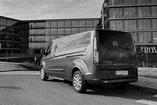 Sighisoara to Bucharest - Fast Transportation