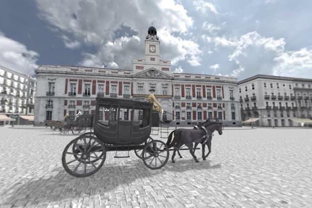 Historic Madrid Virtual Reality Experience with an Official Guide