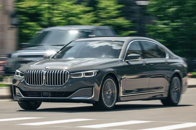 Milwaukee Airport Transfer