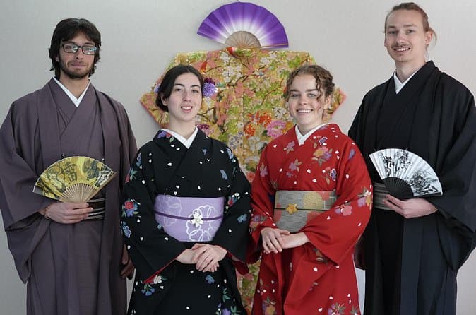 Compare Top Kimono Tours at Mt. Fuji