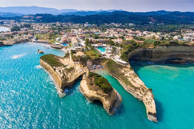 Corfu: Kassiopi & Canal d’Amour Day Trip with Shore Option