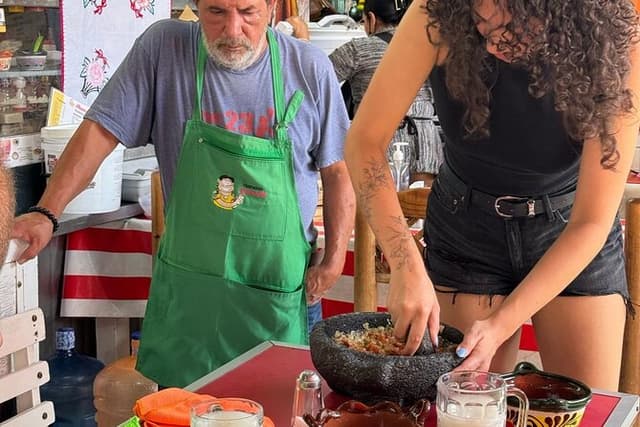 Mexico City Vegan & Veggie Market Explorer plus Cooking Lesson