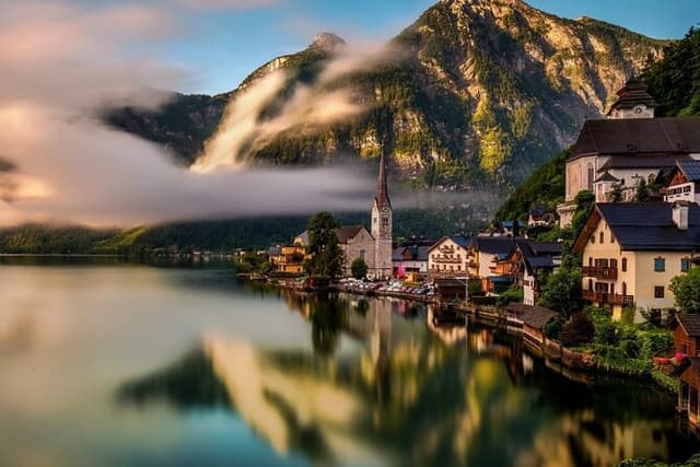 Private Day Tour Trip Salzburg Hallstatt and Melk from Vienna