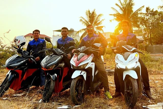Discover Siem Reap's beauty on thrilling half-day motorbike tour