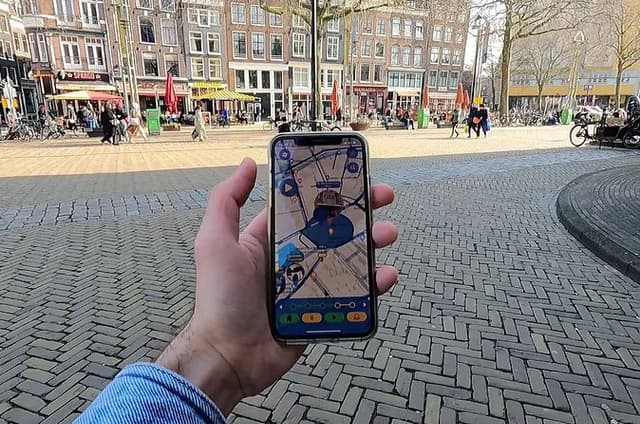 Amsterdam GPS App Walking Tour Mobile Game