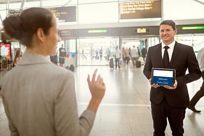 Compare Best Wellington Airport Rides