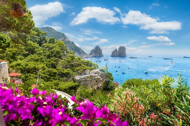 Anacapri's Essence: A Cultural and Scenic Walking Tour