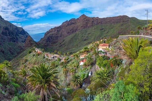 Full Day Small Group Tour to Masca and Teide From North Tenerife