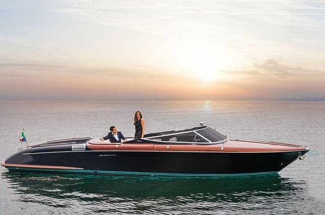 Exclusive Private Riva Aquariva Aperitif