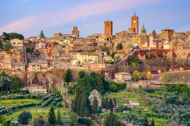 Award-Winning Orvieto City Highlights Private Guided Tour