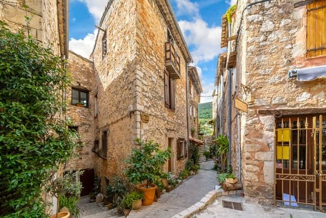 Villages Médiévaux,Grasse, Gourdon, Tourrettes sur Loup, St Paul