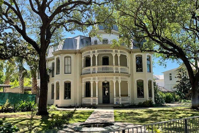 Best King William District Guided Walking Tours in San Antonio