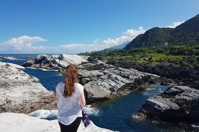 Private East Coast & Jade Hunting Tour from Hualien