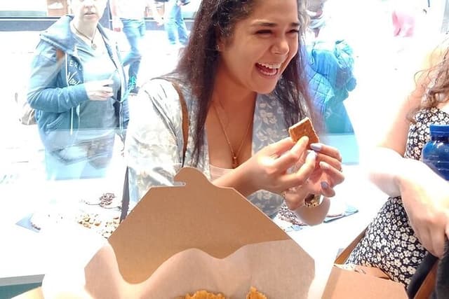Food Tour Amsterdam | Taste The Best of Dutch Flavors