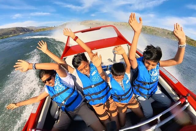 6 Mile Jet Boat Ride & Media Package ~10-20+ Min. Wenatchee, WA