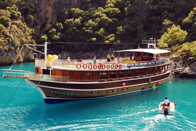 Fethiye Butterfly Valley Boat tour with Lunch and Transfer Option