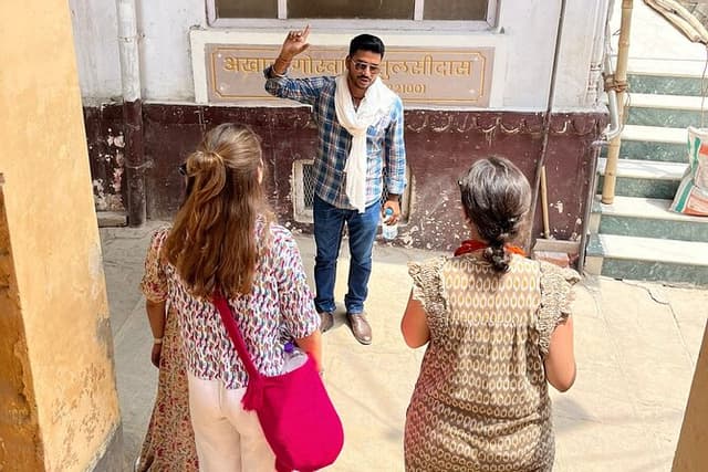 Private Guided Walking Tour in Varanasi