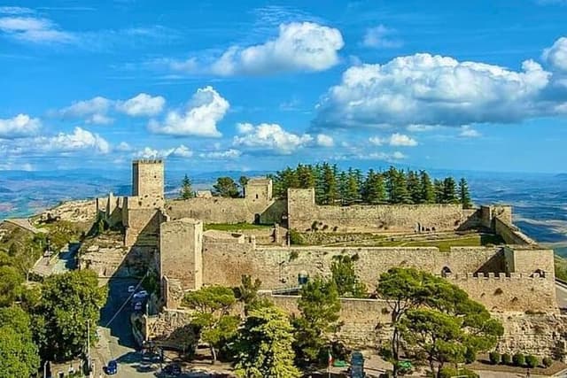 7-hour city tour of Enna and Piazza Armerina Villa Romana