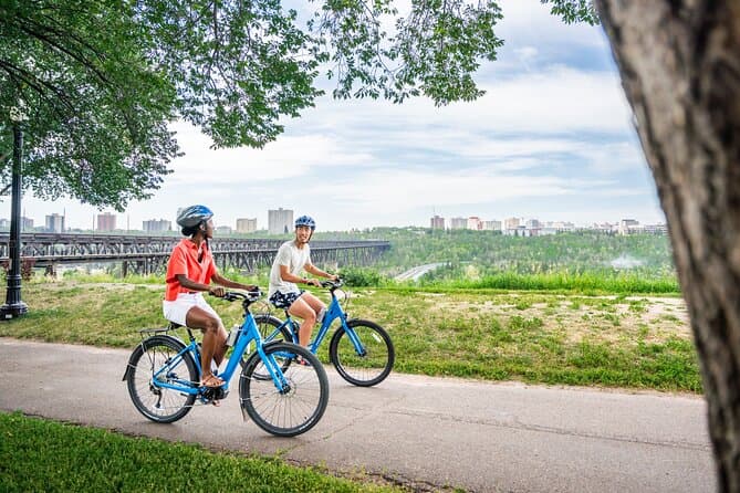 Best Edmonton City Bike Tour: Explore Top Local Attractions