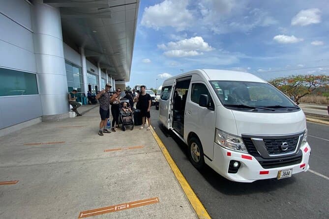 Liberia Airport Transfer - Sámara