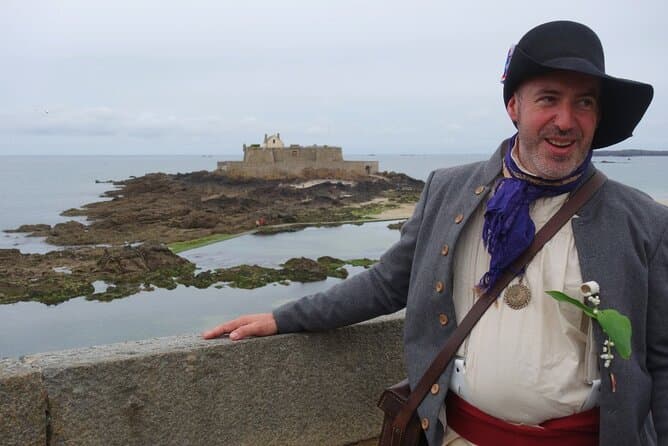 Best Saint-Malo Walking Tour: Explore Brittany's History