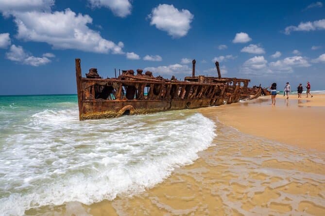 Fraser Island 4WD Tour
