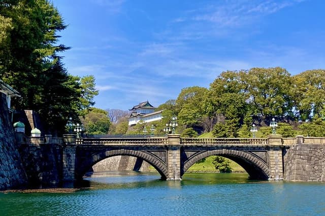 Private Tour - History, Art and Nature at the Imperial Palace