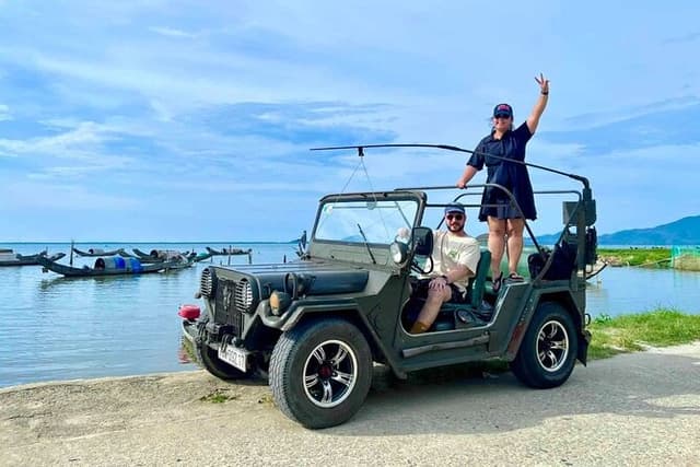 Discover Hue and Hoi An: Jeep Adventure via Hai Van Pass(One way)