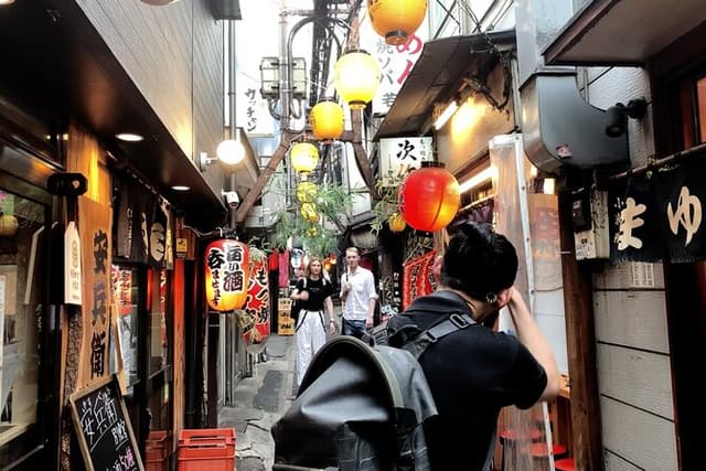 Tokyo by Night Photography Tour (Private Option Available)