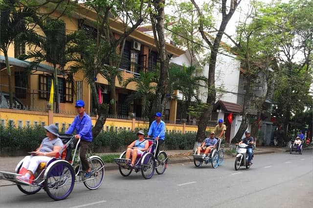 Private Tour by Cyclo Exclusive of Historical Sites