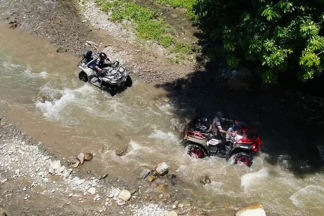 Best Private Tour to Santa Fe de Antioquia+Cuatrimotos 450 CC