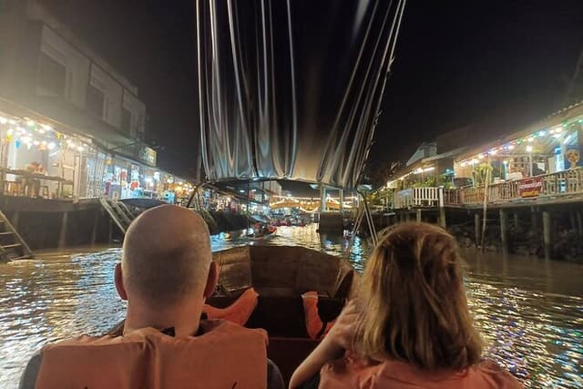 Amphawa and Railway Markets with Boat Ride Group Tour