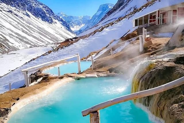 Cajon del Maipo & Embalse El Yeso + Hot Springs, Private Full Day