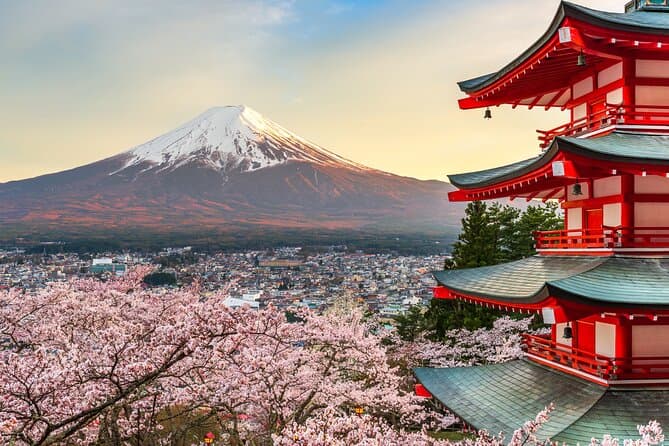 Best Mount Fuji Day Trips from Tokyo: Iconic Views Await