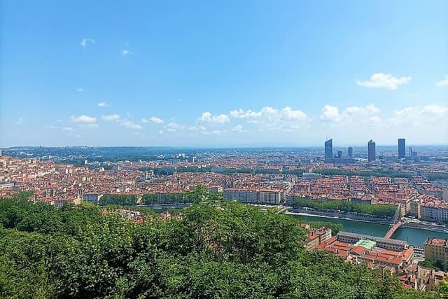 Private guided tour of Lyon - 3 to 4 hours
