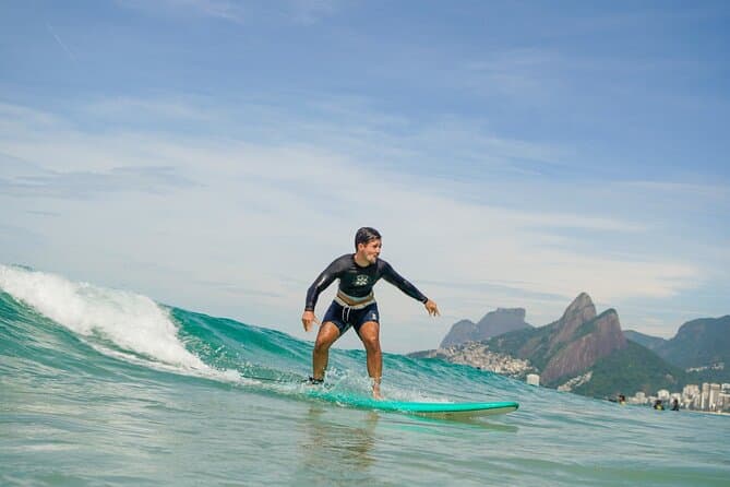 Best Arpoador Surf Lessons | Rio de Janeiro Ocean Adventure
