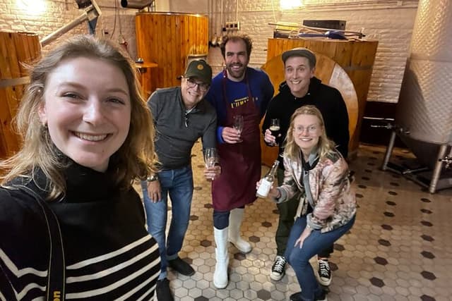 Private: Discover Brussels beer & breweries by a young local (incl. chocolate)