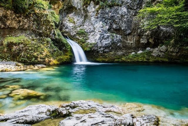 Theth Adventure: Bogë, Blue Eye & Grunas Waterfall