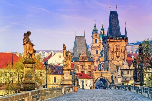 Prague All-Inclusive Pass: 30+ Activities including Prague Castle