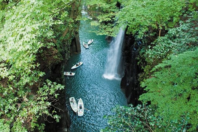 Mt. Aso and Takachiho Gorge 1Day Tour From Nobeoka Sta. Miyazaki