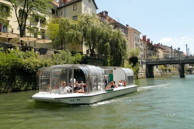 Guided Boat Tour in Ljubljana
