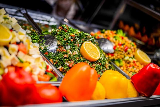 Beirut Street Food Tour | 4 Neighbourhoods · All Inclusive