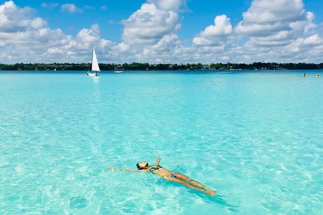 Bacalar Legends and Colors