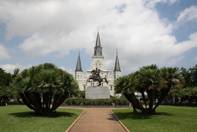 Highlights of New Orleans Private Driving Tour